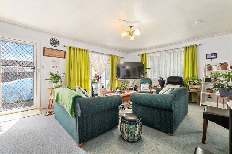 Photo of property in 2/224 Waimairi Road, Ilam, Christchurch, 8041