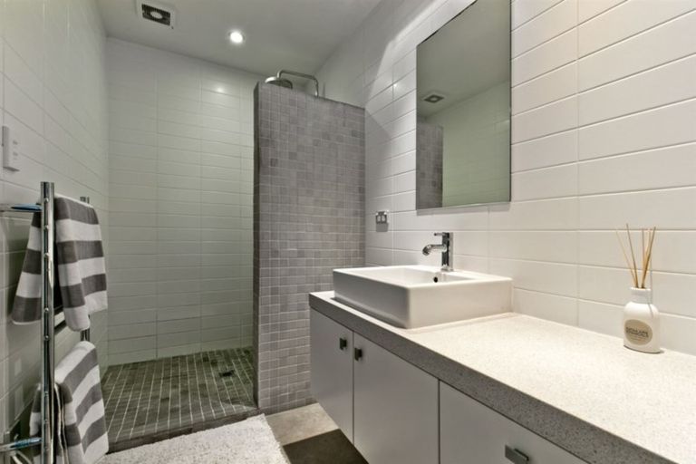 Photo of property in 282 Beach Road, Campbells Bay, Auckland, 0630