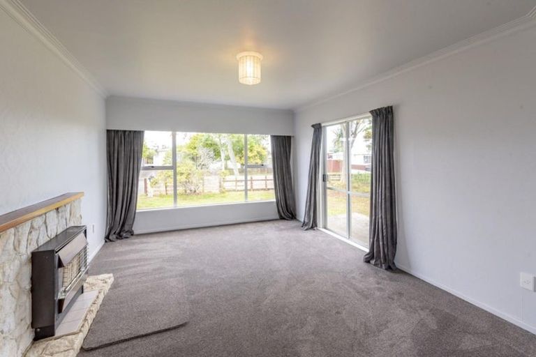 Photo of property in 23 Stirling Street, Levin, 5510