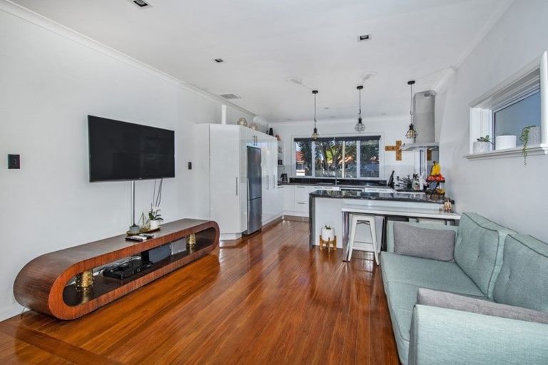 Photo of property in 11 Lovatt Crescent, Kensington, Whangarei, 0112