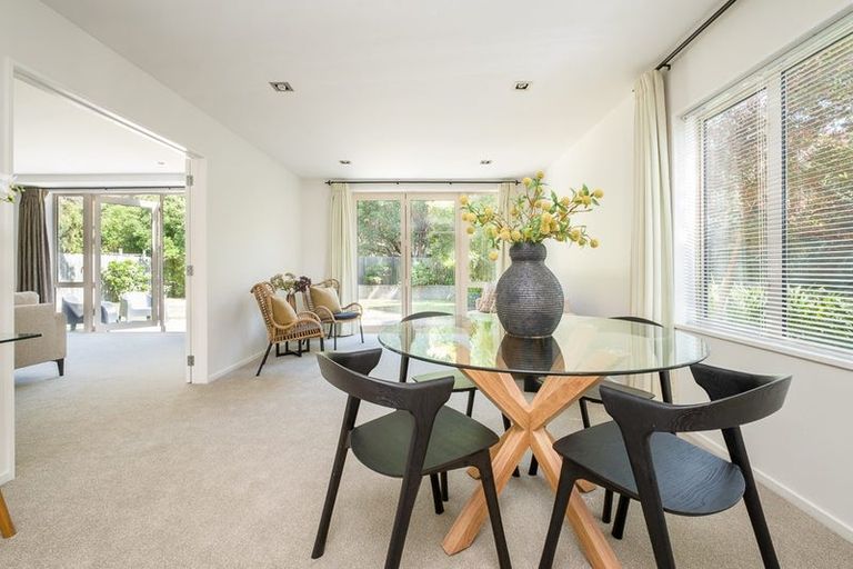 Photo of property in 22b Taupata Street, Redcliffs, Christchurch, 8081