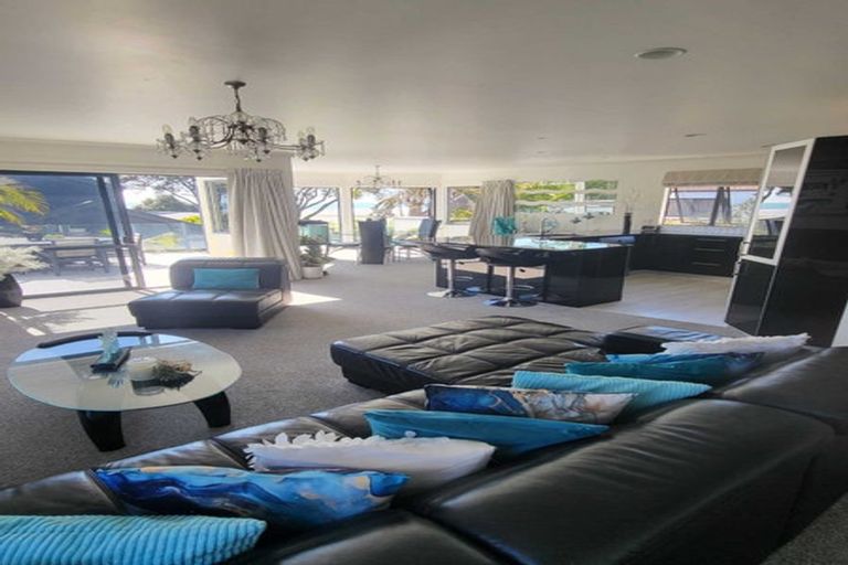 Photo of property in 53 Pohutukawa Avenue, Ohope, 3121