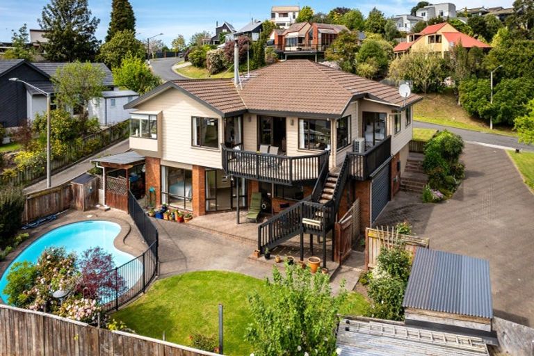 Photo of property in 41 Churchill Drive, Taradale, Napier, 4112