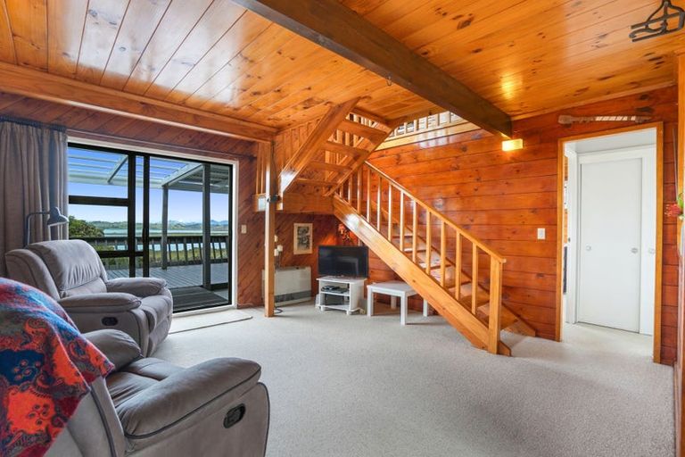 Photo of property in 72 West View Crescent, Onerahi, Whangarei, 0110