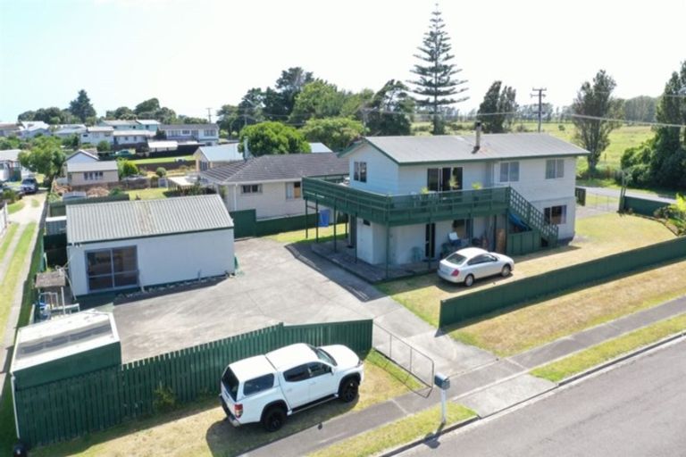 Photo of property in 2 Ngaparaoa Drive, Maketu, Te Puke, 3189