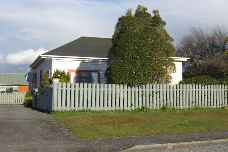 Photo of property in 126 Jollie Street, Hokitika, 7810