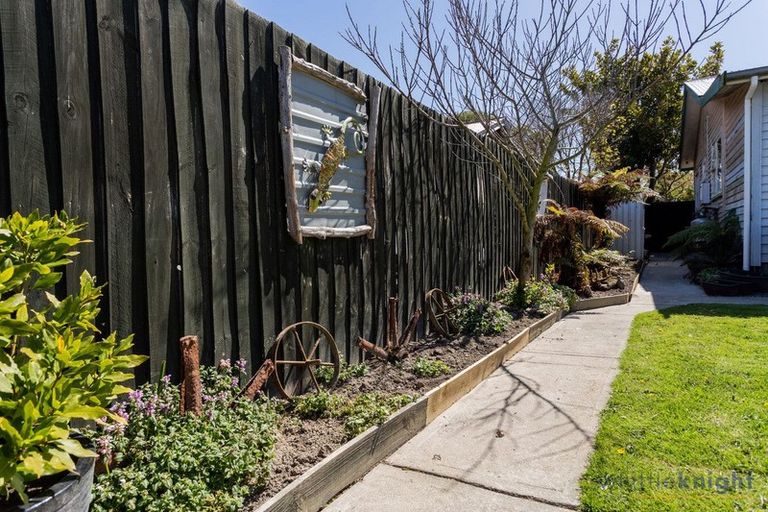 Photo of property in 6 Silvester Street, Woolston, Christchurch, 8023