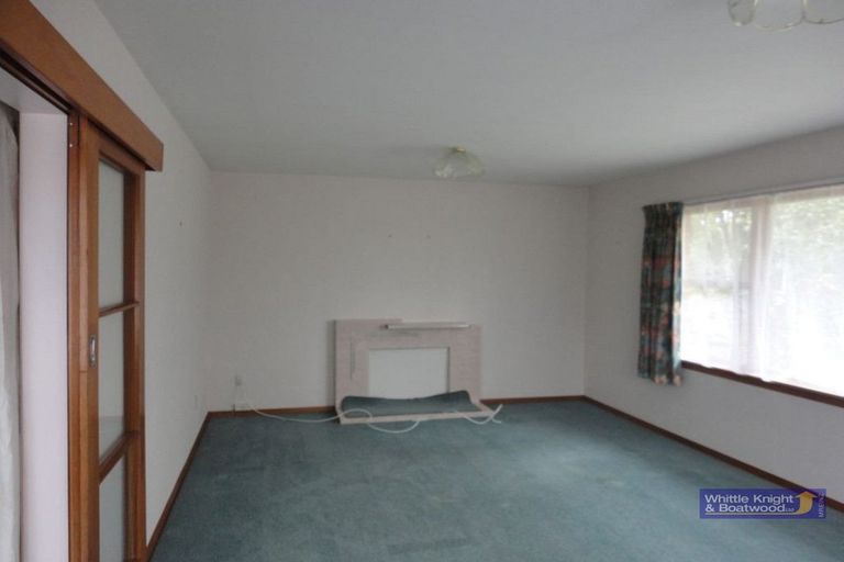 Photo of property in 120 Grimseys Road, Redwood, Christchurch, 8051