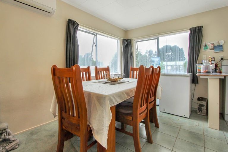 Photo of property in 9 Augustus Earle Place, Pukehangi, Rotorua, 3015