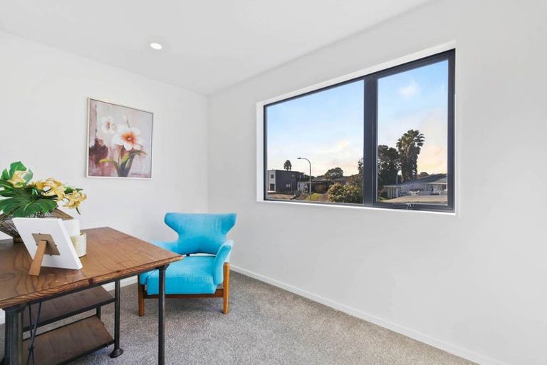 Photo of property in 5c Ainsdale Place, Manurewa, Auckland, 2102