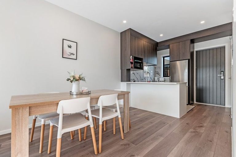 Photo of property in 28 Johns Creek Crescent, Silverdale, 0932