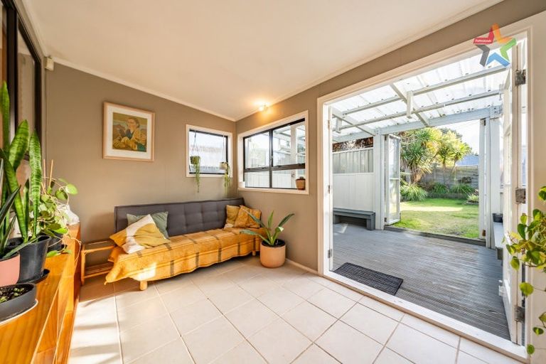 Photo of property in 17 Waione Street, Petone, Lower Hutt, 5012