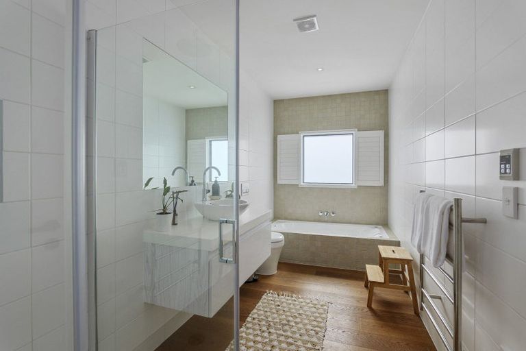 Photo of property in 93 Mays Road, St Albans, Christchurch, 8052