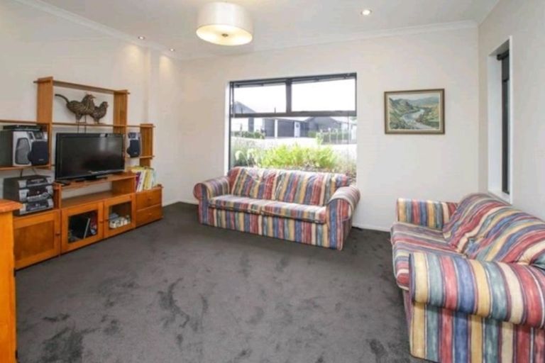 Photo of property in 9 Northbrook Glen, Flagstaff, Hamilton, 3210