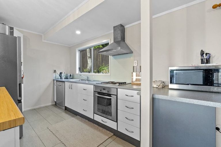 Photo of property in 45 Aronia Way, Goodwood Heights, Auckland, 2105