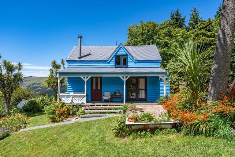 Photo of property in 342 Le Bons Bay Road, Le Bons Bay, Akaroa, 7583