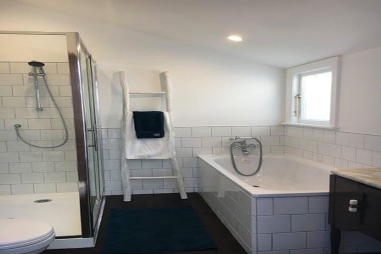 Photo of property in 4 Irvine Street, Aro Valley, Wellington, 6012