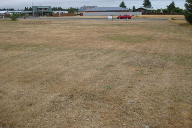 Photo of property in 3 Irishman Drive, Twizel, 7901