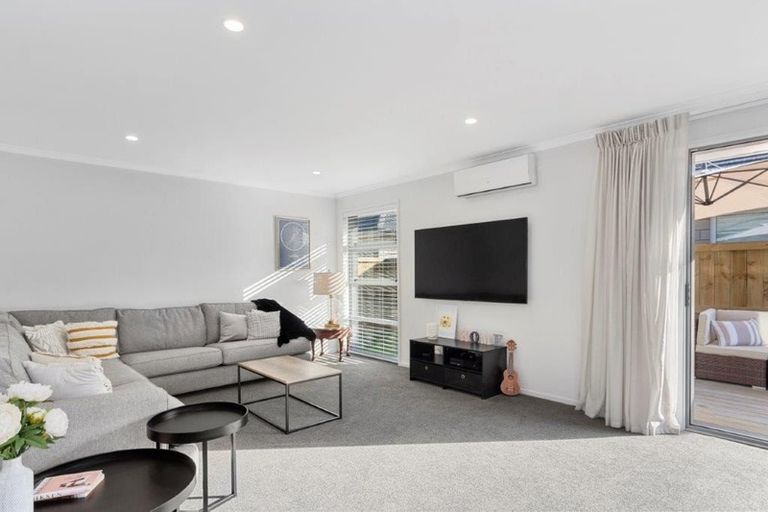 Photo of property in 48 Hills View Drive, Papamoa, 3118