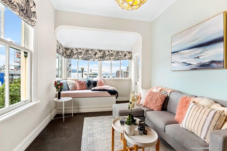 Photo of property in 12 Finlay Terrace, Mount Cook, Wellington, 6021