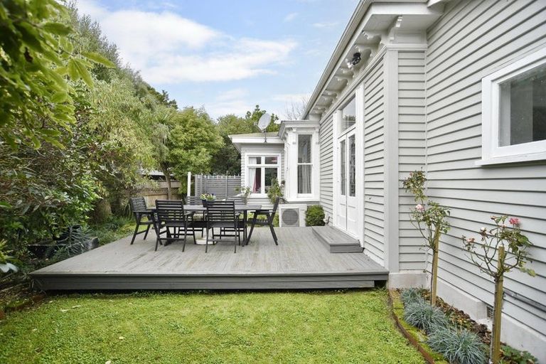 Photo of property in 11 Locarno Street, Opawa, Christchurch, 8023