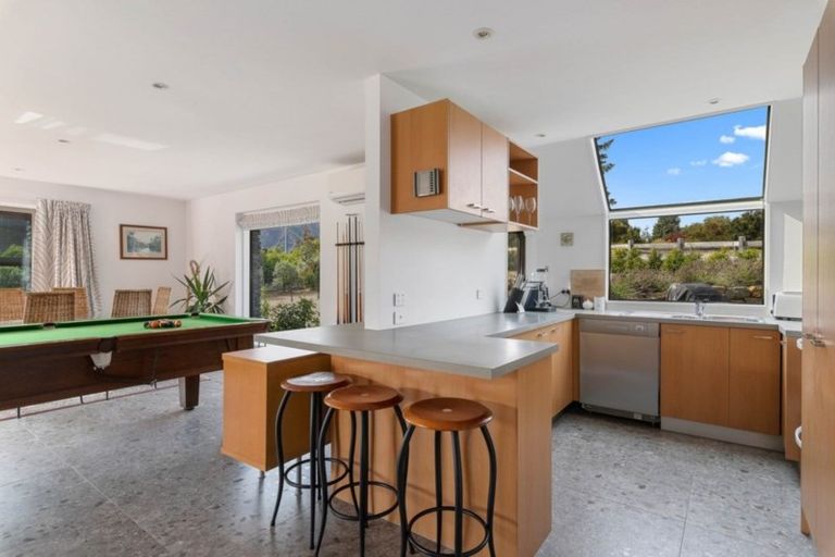 Photo of property in 314 Beacon Point Road, Wanaka, 9305