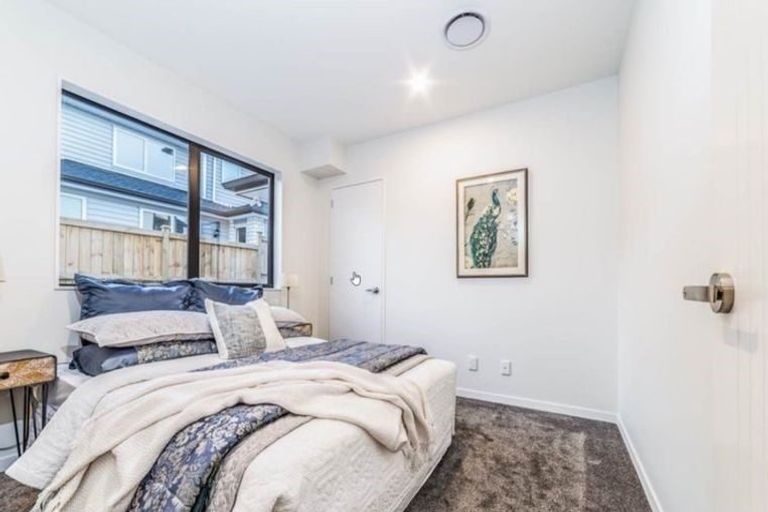 Photo of property in 56 Mettam Drive, Swanson, Auckland, 0614