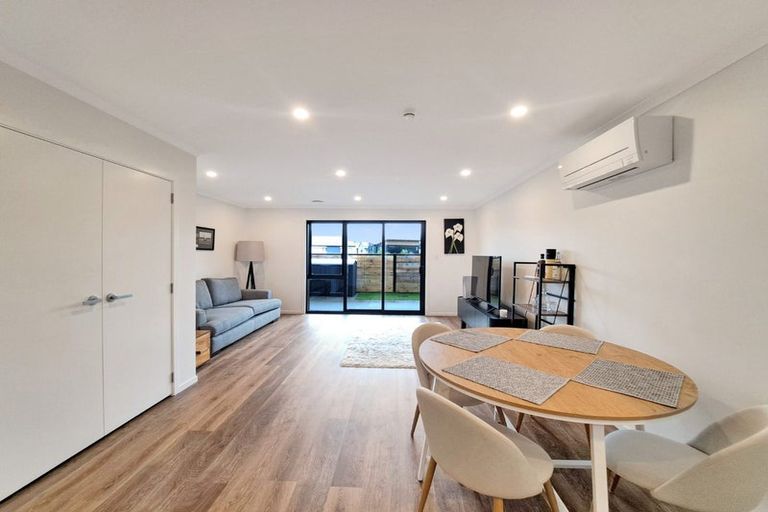 Photo of property in 11 Joseph Bolton Crescent, Wallaceville, Upper Hutt, 5018