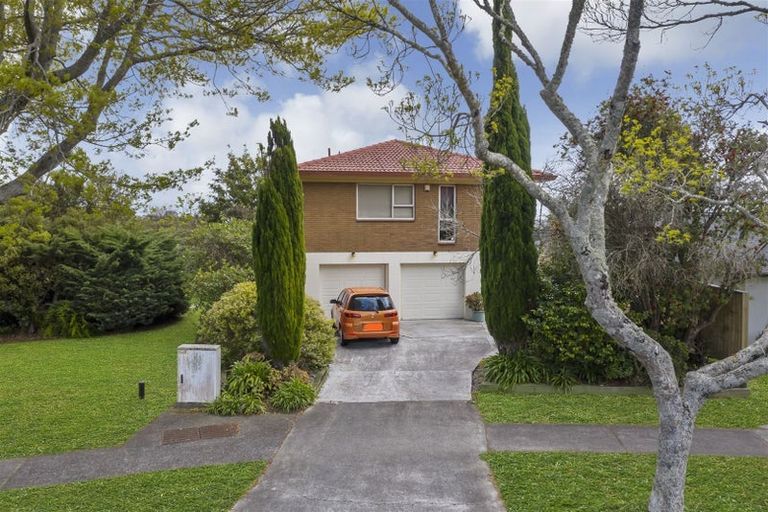 Photo of property in 1 Sanctuary Point, Sunnyhills, Auckland, 2010