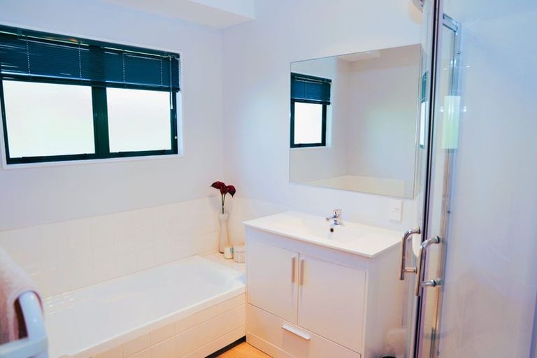 Photo of property in 271 Grandview Road, Western Heights, Hamilton, 3200