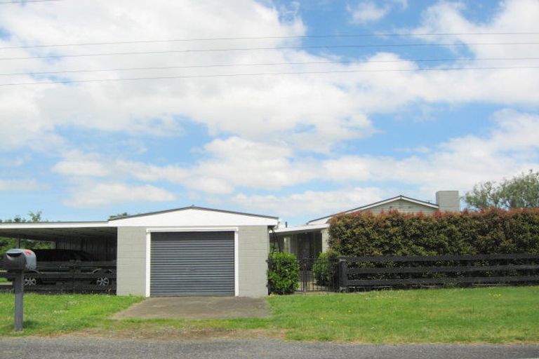 Photo of property in 193 Karaka Nth Road, Karaka, Papakura, 2580