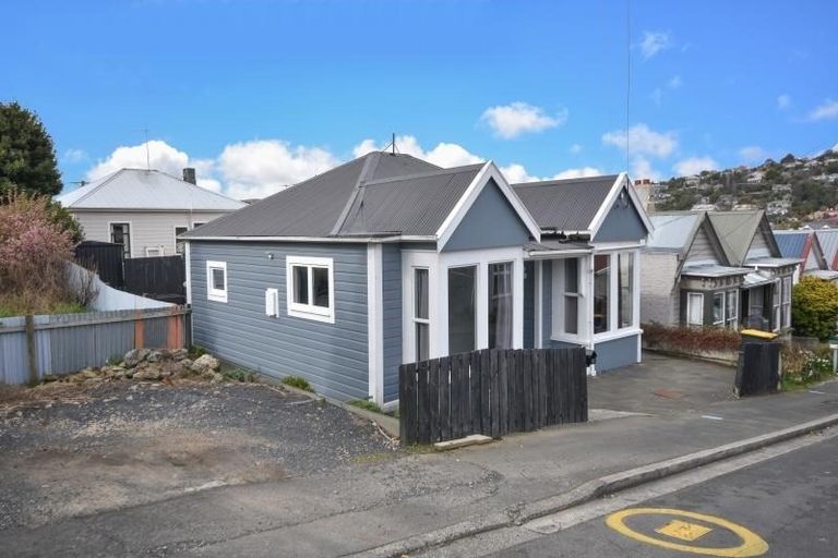 Photo of property in 12 Catherine Street, Caversham, Dunedin, 9012