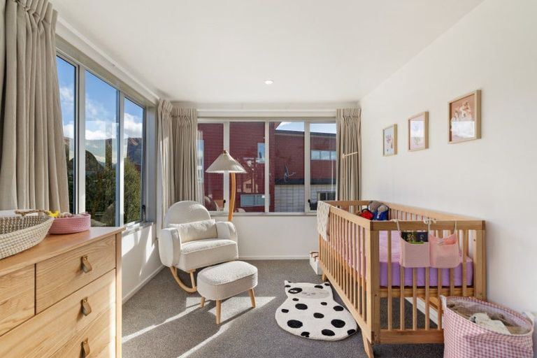 Photo of property in 108 Kings Drive, Wanaka, 9305