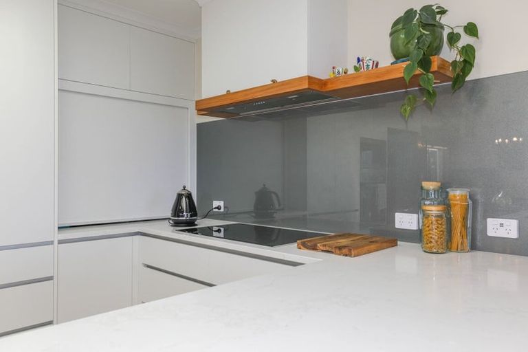 Photo of property in 2/31 Kurupae Road, Hilltop, Taupo, 3330