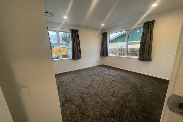 Photo of property in 31c Donnelley Drive, Wainuiomata, Lower Hutt, 5014