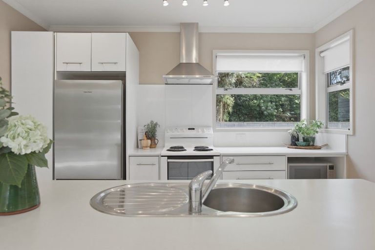 Photo of property in 32c Gilbert Street, New Plymouth, 4310