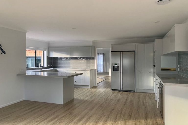 Photo of property in 290 Hill Road, The Gardens, Auckland, 2105