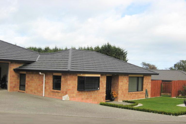 Photo of property in 4 Roseash Lane, Levin, 5510