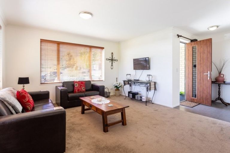 Photo of property in 11 Hector Close, Kingston, Athol, 9793