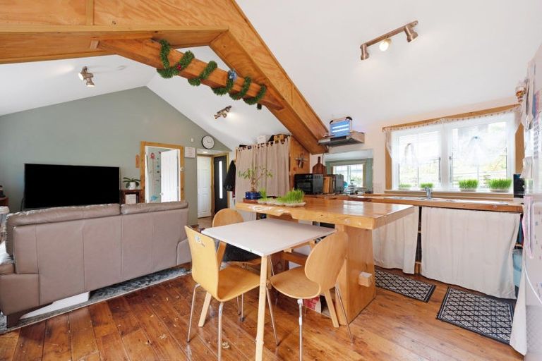 Photo of property in 17b Millward Street, Newtown, Wellington, 6021