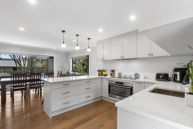 Photo of property in 2/15 Walter Street, Hauraki, Auckland, 0622