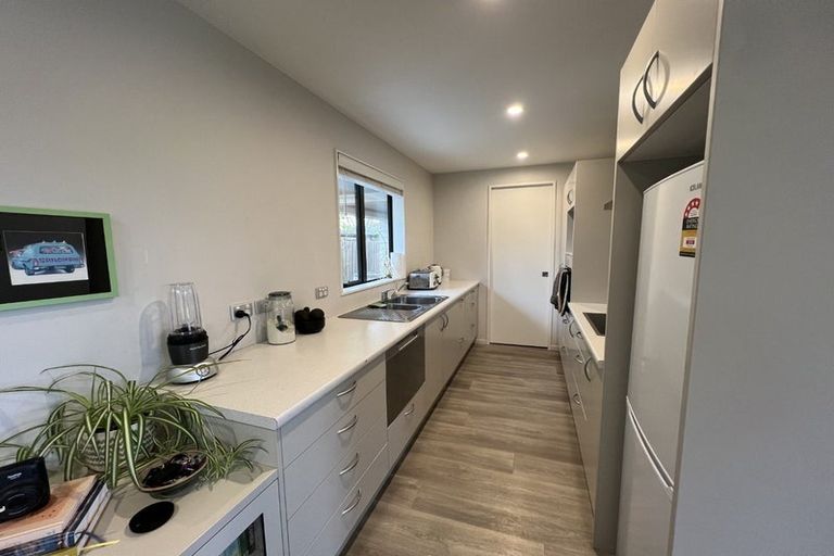 Photo of property in 2/141 Cuthberts Road, Aranui, Christchurch, 8061