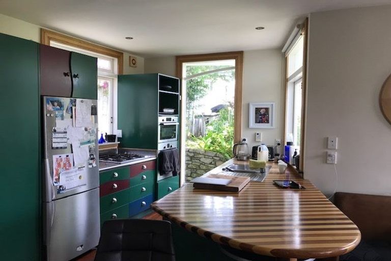 Photo of property in 43c Austin Street, Mount Victoria, Wellington, 6011