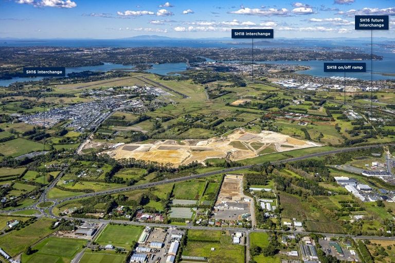 Photo of property in 5 Spedding Road, Whenuapai, Auckland, 0618