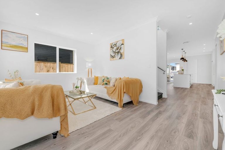 Photo of property in 213a Murphys Road, Flat Bush, Auckland, 2019