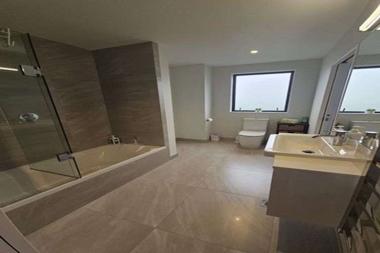 Photo of property in 8a Regent Street, Devonport, Auckland, 0624