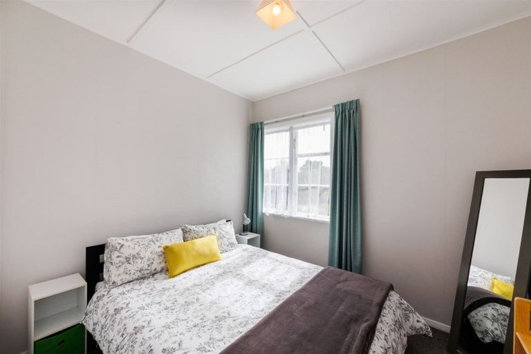 Photo of property in 13 Webb Street, Terrace End, Palmerston North, 4410