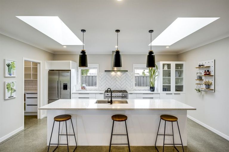 Photo of property in 20 Pukaki Place, Poraiti, Napier, 4112