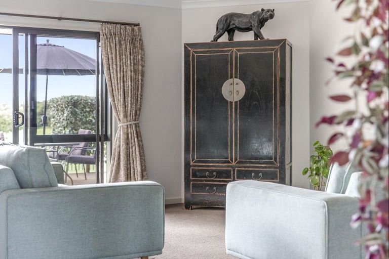 Photo of property in 65 Oaklands Drive, Cambridge, 3434