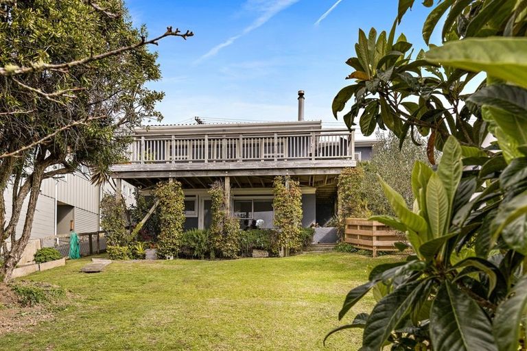 Photo of property in 6a Piccadilly Circus, Snells Beach, 0920